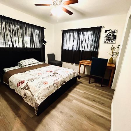 Cozy Private Bed & Bath Near Medical Center, Galleria And Dt Houston Exterior foto